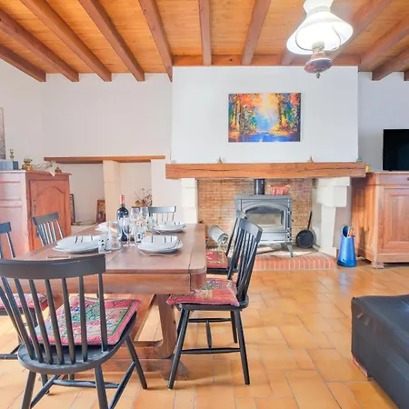 Maison De Campagne, Grande Metairie * Villetoureix