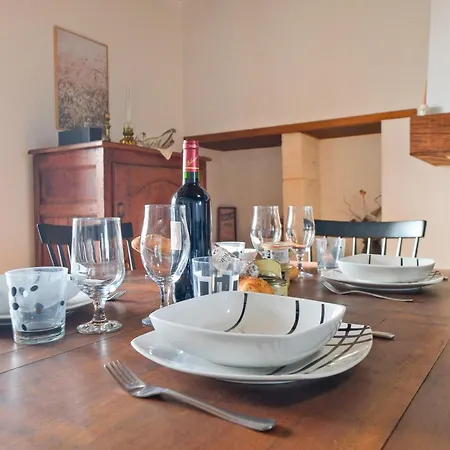 Maison De Campagne, Grande Metairie בית נופש