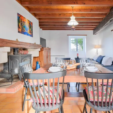 Holiday home Maison De Campagne, Grande Metairie