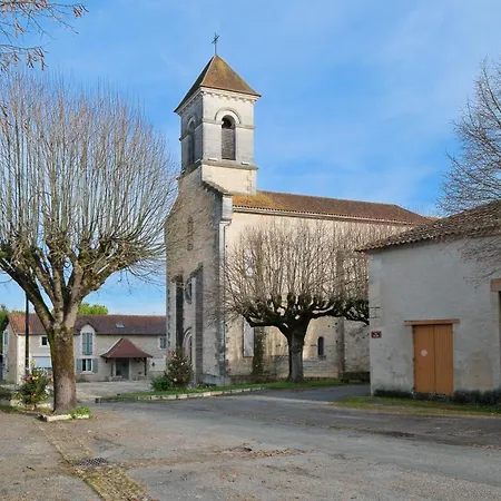 Maison De Campagne, Grande Metairie Holiday home Villetoureix